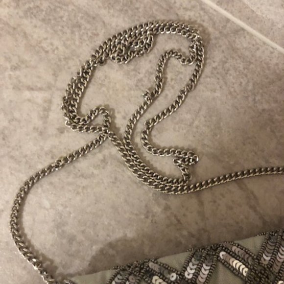 Silver and Gray Sequined Canvas Shoulder Bag - Picture 5 of 12